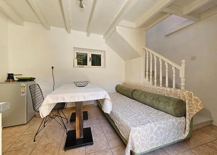 Piccolo Modern - Old Town Apartment Rhodes City