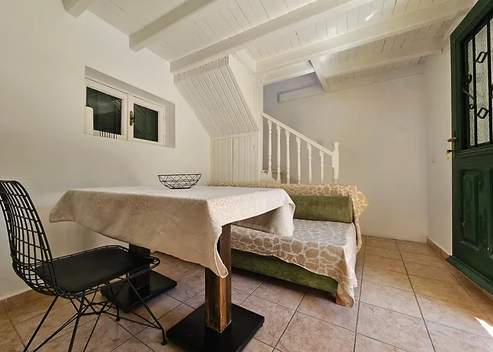 Piccolo Modern - Old Town Apartment Rhodes City